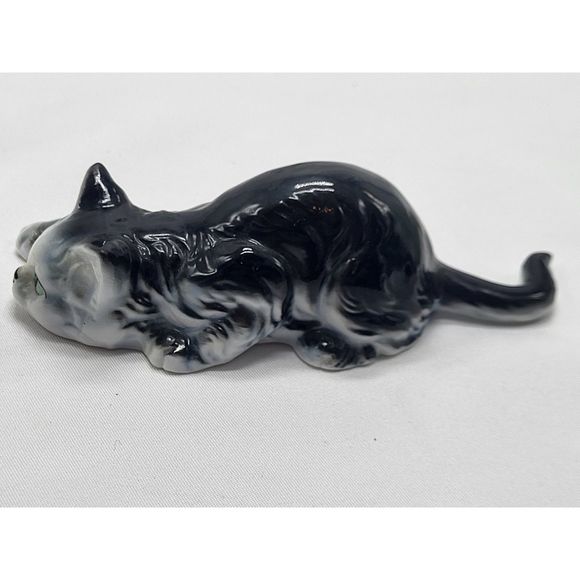 Danbury Mint Miniature Cats of Character - Picture 8 of 12